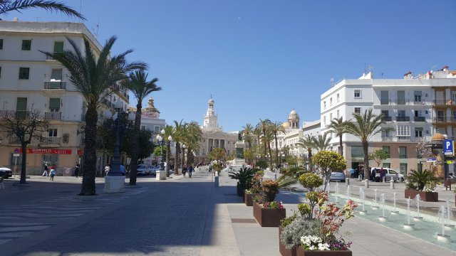 962 cadiz plaza de san juan de dios mit rathaus